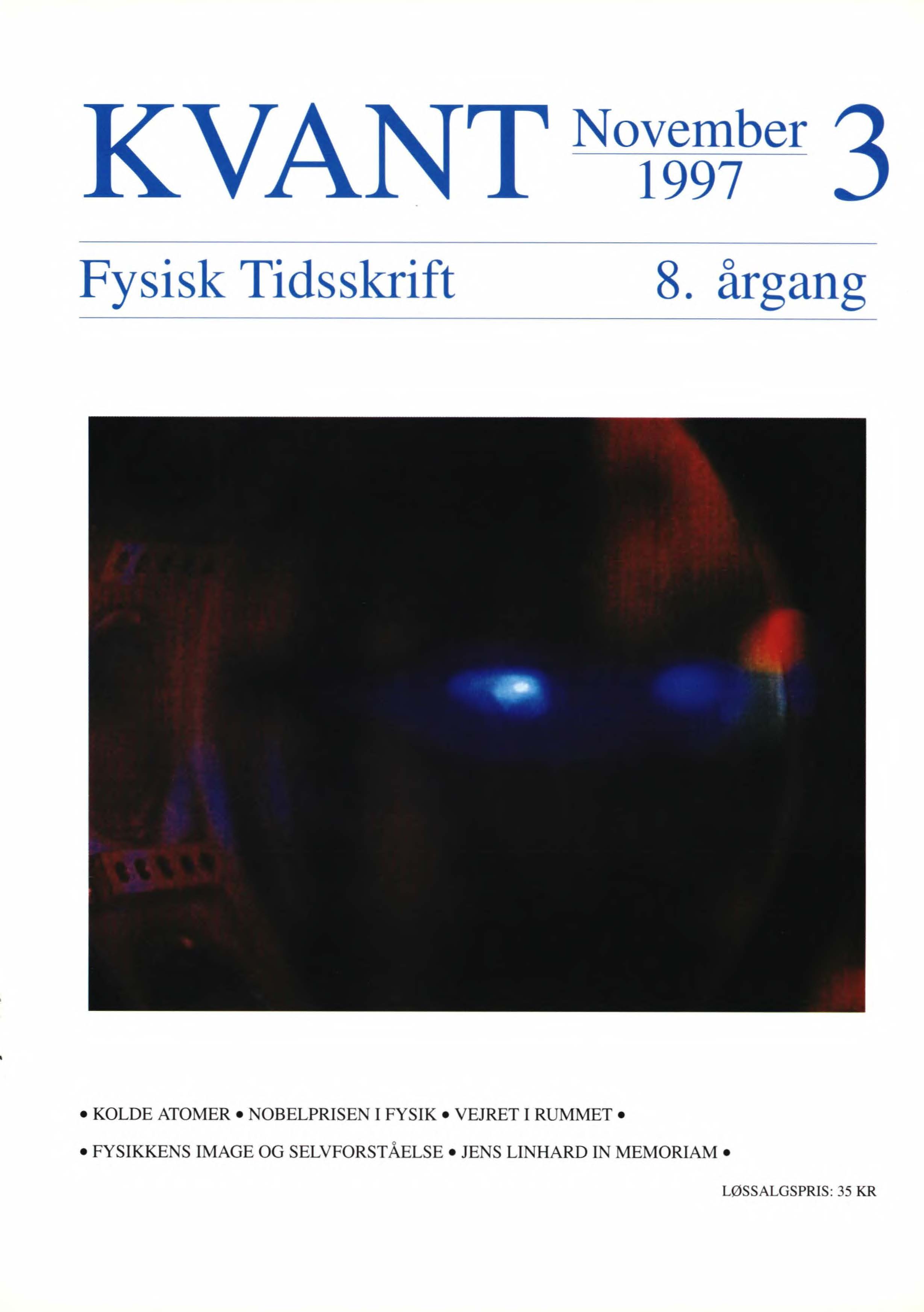 Der skal færre og færre atomer til for at få Nobelprisen! Her vises eksperimenter med laserkølede cæsium atomer. På billedet ses ind i den magnetooptiske atomfælde som benyttes af kvanteoptikgruppen ved Aarhus Universitet. Det blå lys stammer fra atomer der har absorberet to fotoner og nu henfalder til grundtilstanden.