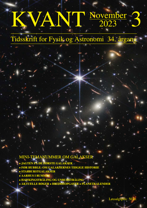 Billedet på forsiden viser “Webb’s First Deep Field”, som er det første operationelle billede taget af James Webb-teleskopet. Billedet dækker et lille område af himlen, der er synligt fra den sydlige halvkugle, og er centreret om galaksehoben SMACS0723 i stjernebilledet Flyvefisken. Vi ser tilbage i tiden, for billedet viser galaksehoben, som den så ud for 4,6 milliarder år siden, med mange flere galakser foran og bagved hoben. De yngste af galakserne på billedet er fra en tid mindre end en milliard år efter Big Bang. Det kraftige gravitationsfelt i en galaksehob kan bøje lysstrålerne fra fjernere galakser bag hoben, ligesom et forstørrelsesglas bøjer og fordrejer billeder. De fremtrædende spidser på nogle af stjernerne skyldes diffraktion fra kanterne på teleskopets spejle.